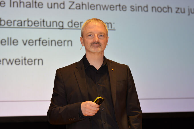 Bernd Nusser on stage.