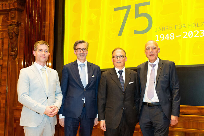 Group photo with Gerhard Grüll, Georg C. Niedersüß, Reihard V. Mosser and Manfred Brandstätter.